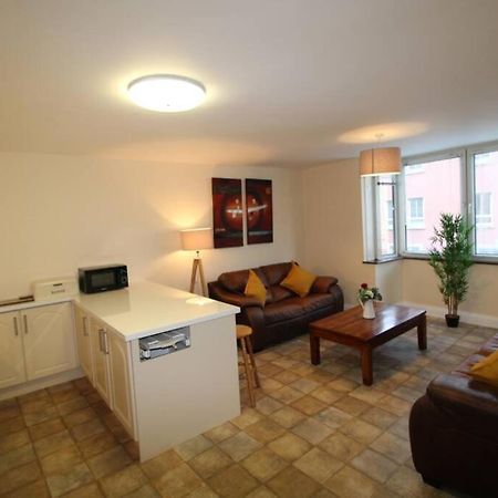 Large 3 Bed, Galway City Centre Apartament Zewnętrze zdjęcie