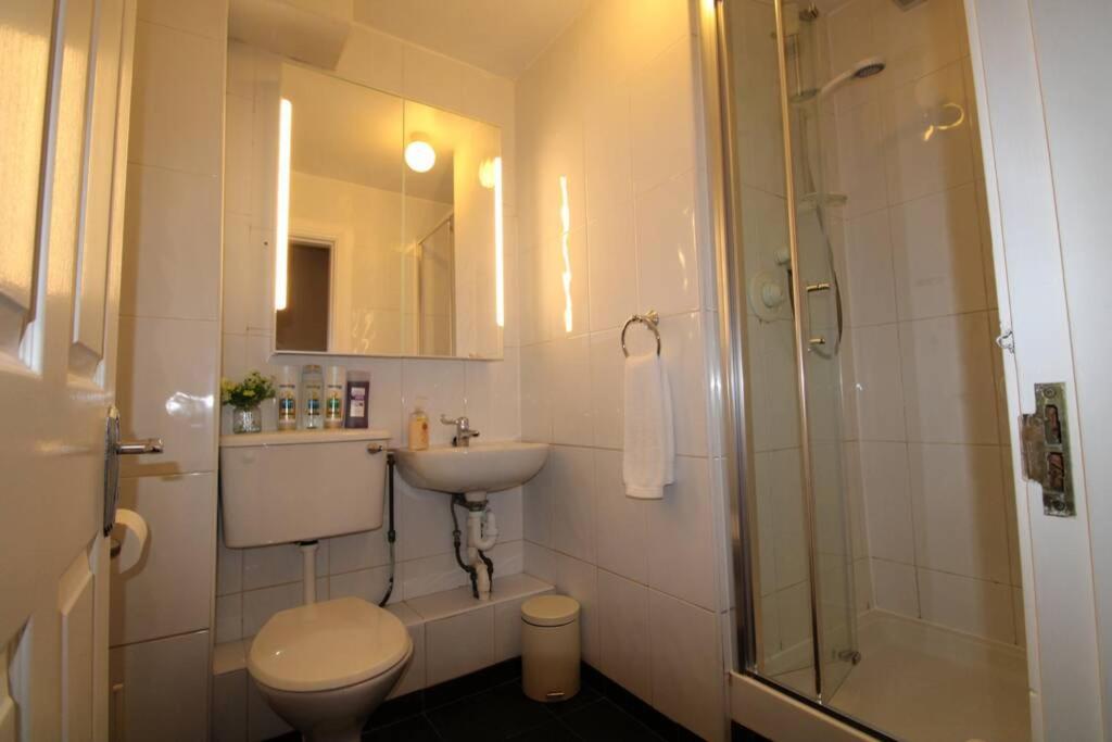 Large 3 Bed, Galway City Centre Apartament Zewnętrze zdjęcie