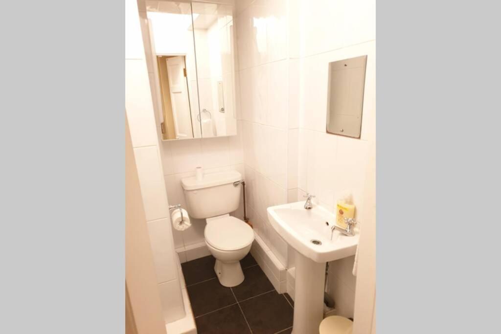 Large 3 Bed, Galway City Centre Apartament Zewnętrze zdjęcie