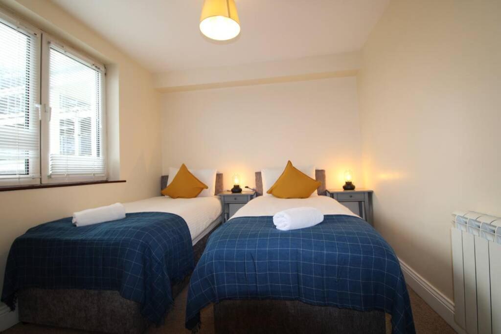Large 3 Bed, Galway City Centre Apartament Zewnętrze zdjęcie