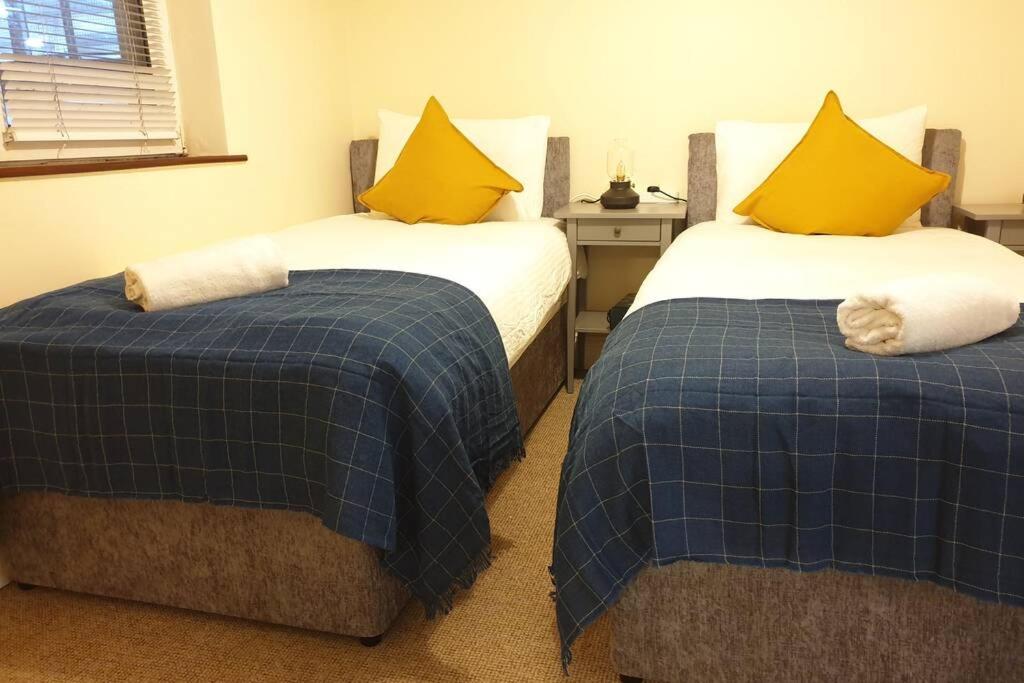 Large 3 Bed, Galway City Centre Apartament Zewnętrze zdjęcie
