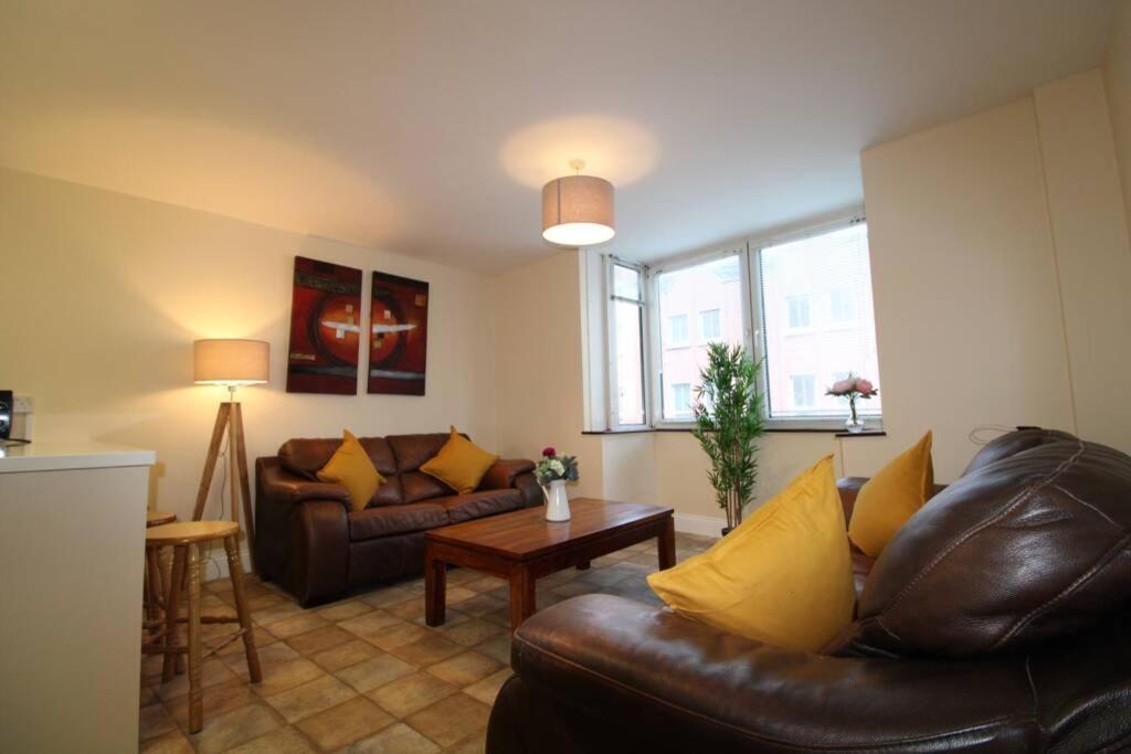 Large 3 Bed, Galway City Centre Apartament Zewnętrze zdjęcie